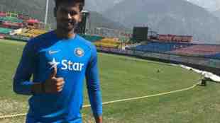 Loksatta, Loksatta news, loksatta newspaper, marathi news, marathi, Marathi news paper, Marathi news online, Marathi, Samachar, Marathi latest news, sports, sports news, sports news in marathi, India vs New Zealand, Mumbai, batsman, Shreyas Iyer, Hyderabad, bowler, Mohammed Siraj, T20 squad, srilanka, test series