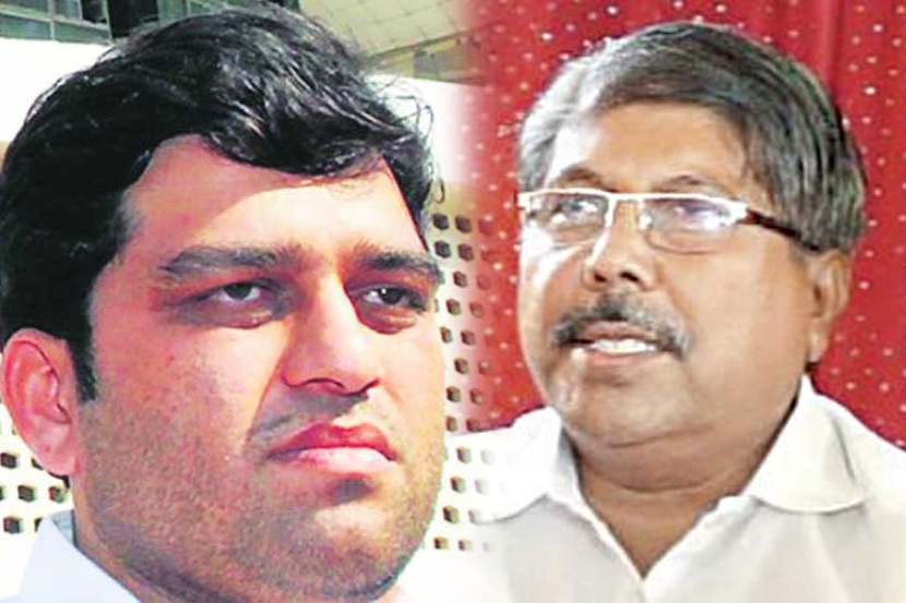 शिवसेनेचे आमदार हर्षवर्धन जाधव आणि महसूल मंत्री चंद्रकांत पाटील
