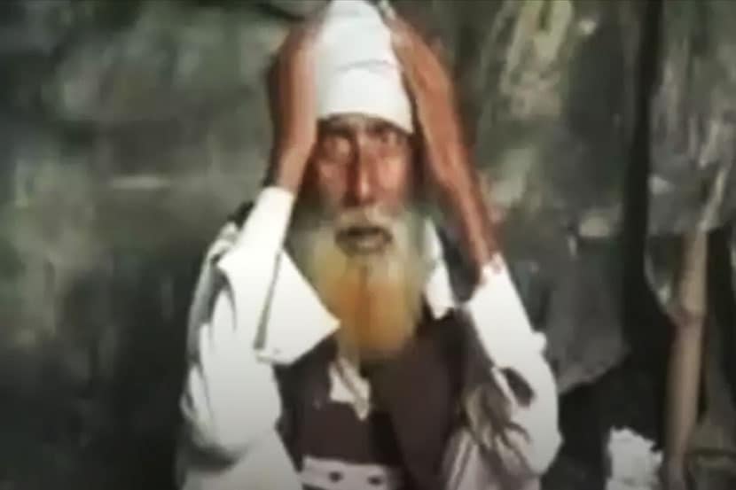 मृत महिला सकिनाचे पती इशाक अहमद (छायाचित्र सौजन्य- एएनआय)
