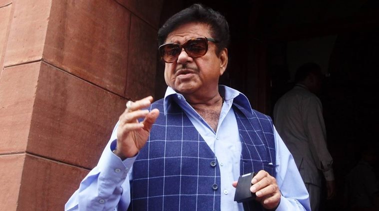 Shatrughan Sinha , Prime Minister Narendra Modi’s popular anti graft slogan , na khaoonga na khane doonga , Loksatta, Loksatta news, Marathi, Marathi news