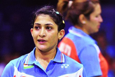 दुहेरीतील खेळाडूंना सापत्न वागणूक दुहेरीतील खेळाडूंना सापत्न वागणूक