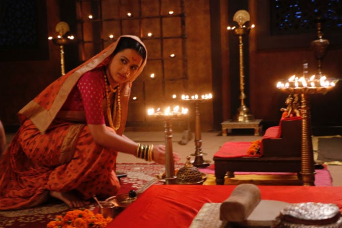कय्युम खानावर विजय मिळवून आलेल्या शंभूराजांचं स्वागत येसूबाई कसं करणार याचीही एक निराळी उत्सुकता आहे.