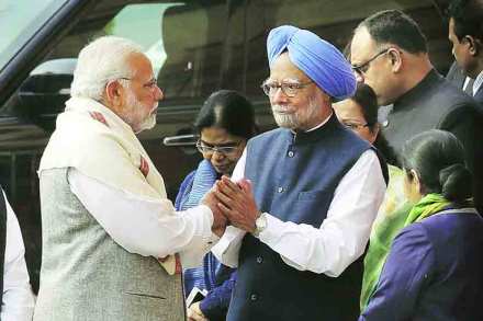 अवघडलेले मोदी- मनमोहन; खेळकर सुषमा – राहुल