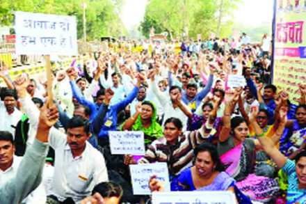 विनोद तावडे विरोधी पक्षातच बरे होते