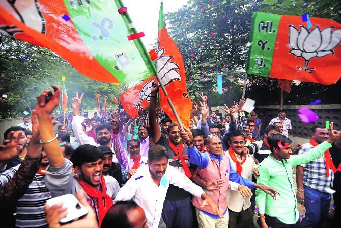 गुजरात निकाल : २०१९चा वेकअप कॉल