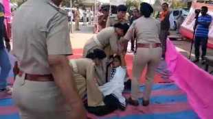 Martyr soldier girl insults in Vijay Rupani rally , Rahul Gandhi attack on BJP , Congress, Loksatta, Loksatta news, Marathi, Marathi news