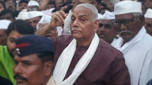 Loksatta, Loksatta news, loksatta newspaper, marathi news, marathi, Marathi news paper, Marathi news online, Marathi, Samachar, Marathi latest news, maharashtra, maharashtra news in marathi, farmers agitation, akola, bjp, leader, Yashwant Sinha, discussion, cm devendra fadnavis, tmc, mp dinesh trivedi