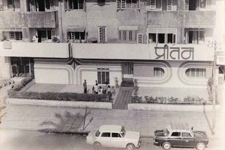 मुंबईसंगे आम्ही(बि)घडलो! मुंबईसंगे आम्ही(बि)घडलो!