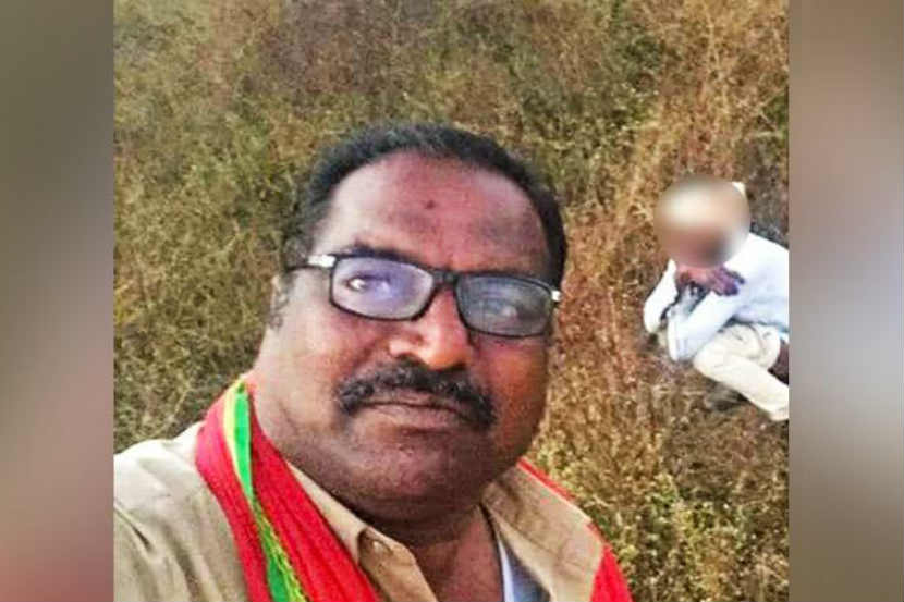सेल्फीमुळे हैदराबादमधले नगरसेवक सामा तिरुमल रेड्डी हे वादाच्या भोवऱ्यात सापडले आहेत.