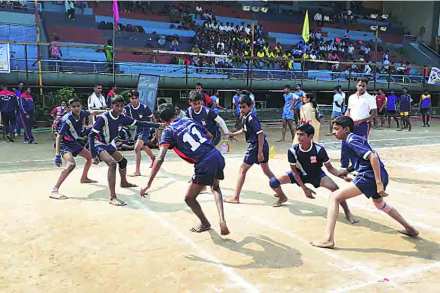 ( संग्रहीत प्रतिकात्मक छायाचित्र ) ( संग्रहीत प्रतिकात्मक छायाचित्र )