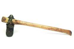 दगड-दांडा-दोरी आणि टोपली वगैरे