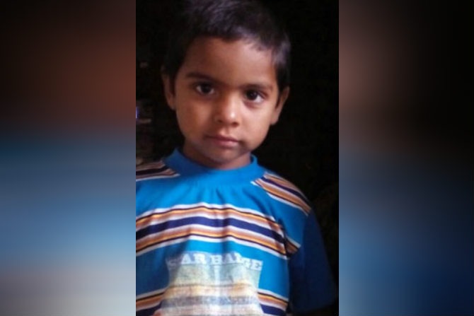 Loksatta, Loksatta news, loksatta newspaper, marathi news, marathi, Marathi news paper, Marathi news online, Marathi, Samachar, Marathi latest news, national news, national news in marathi, uttar pradesh, crime in uttar, pradesh, 8 year old, dies, encounter, police, criminals, uttar pradesh police
