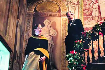 ‘फँटम थ्रेड’ दबक्या पावलाने भारतात ‘फँटम थ्रेड’ दबक्या पावलाने भारतात