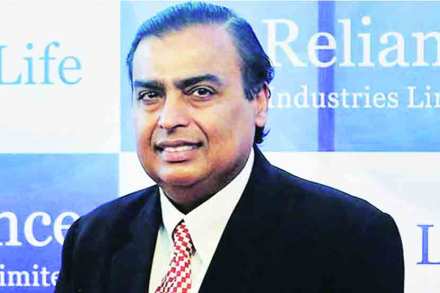 मुकेश अंबानी भारत सरकारचा खर्च वीस दिवस चालवू शकतात! मुकेश अंबानी भारत सरकारचा खर्च वीस दिवस चालवू शकतात!