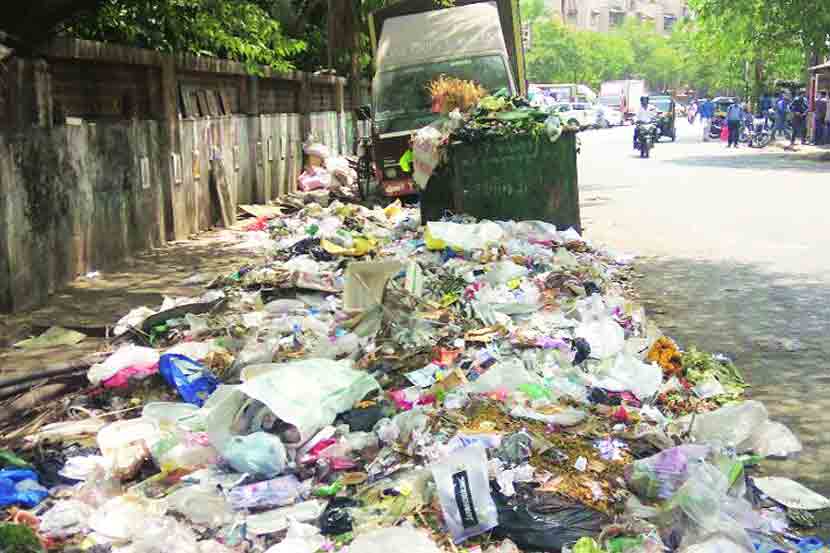 सरकारी वसाहतींची कचरापट्टी