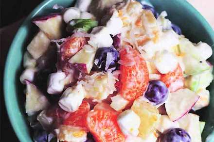 न्यारी न्याहारी : फळांची गोड कोशिंबीर न्यारी न्याहारी : फळांची गोड कोशिंबीर