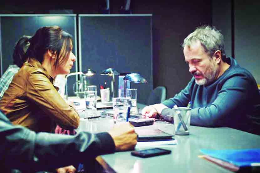 गोष्ट आर्थिक माफियांची