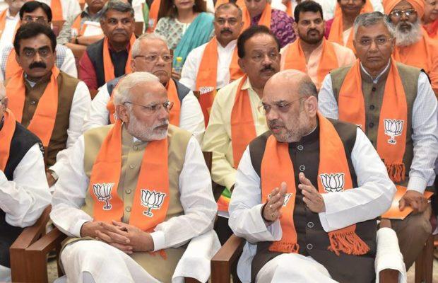 ८० टक्के खासदारांनी नाही घेतला नरेंद्र मोदींचा ‘आदर्श’, आवाहनाकडे सपशेल दुर्लक्ष