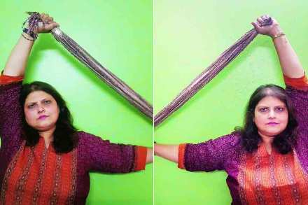 दुपट्टा वापरा किंवा तितक्याच लांबीचा इतर कोणतेही कापड घेता येईल. 