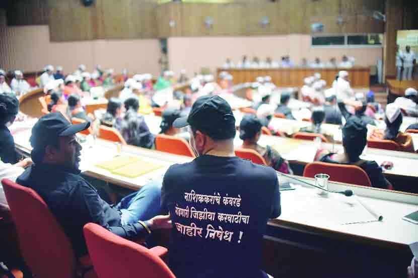 आयुक्तांचा निर्णय बेकायदेशीर ठरवत मालमत्ता कराला स्थगिती देण्यात आली