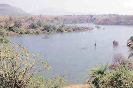 भामा-आसखेड पाणीपुरवठा योजनेचे काम सातत्याने रखडलेले असतानाच ही योजना मार्गी लावण्यासाठी ग्रामपंचायतींना निधी देण्याचा निर्णय महापालिकेने घेतला आहे. 