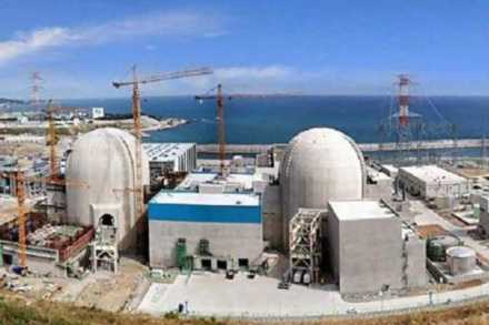 न्यूक्लियर कचऱ्यावरुन सौदी-कतारमध्ये पडणार सैन्य संघर्षाची ठिणगी ? न्यूक्लियर कचऱ्यावरुन सौदी-कतारमध्ये पडणार सैन्य संघर्षाची ठिणगी ?