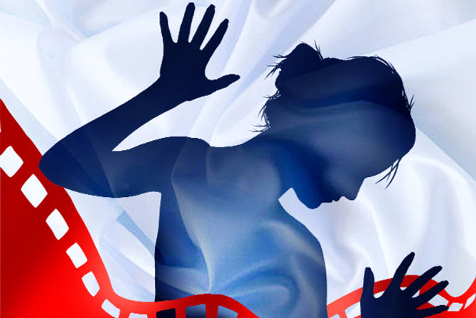 कास्टिंग काउच हा खास फिल्म इंडस्ट्रीने दिलेला शब्द. एखाद्या चित्रपटात काम मिळवण्याच्या बदल्यात शरीरसुखाची मागणी करणे असा त्याचा थेट अर्थ. कास्टिंग काउच हा खास फिल्म इंडस्ट्रीने दिलेला शब्द. एखाद्या चित्रपटात काम मिळवण्याच्या बदल्यात शरीरसुखाची मागणी करणे असा त्याचा थेट अर्थ.