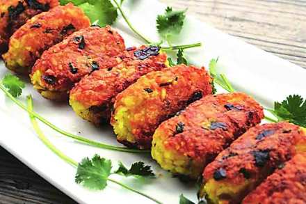 न्यारी न्याहारी : झटपट पोहा कटलेट न्यारी न्याहारी : झटपट पोहा कटलेट