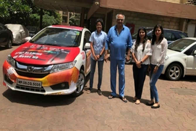 sridevi-car