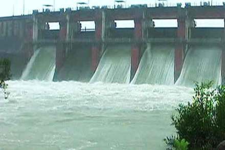 ( संग्रहीत प्रतिकात्मक छायाचित्र )