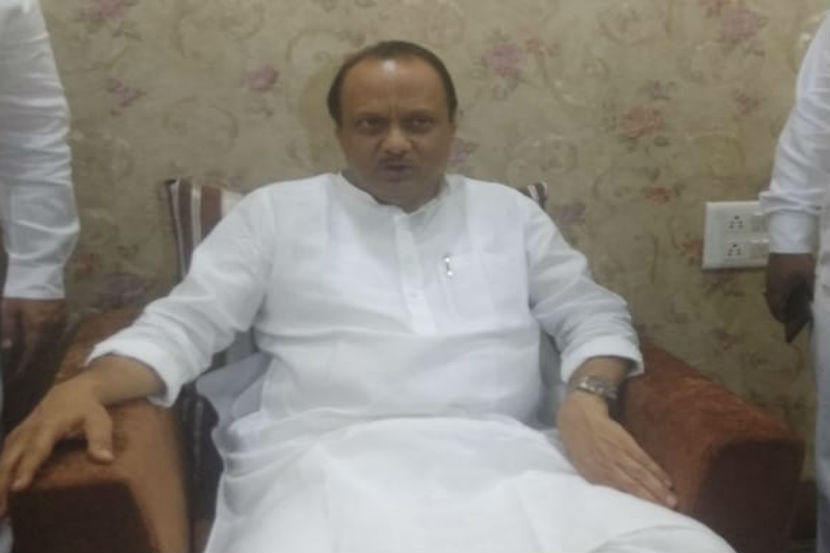 अजित पवार 