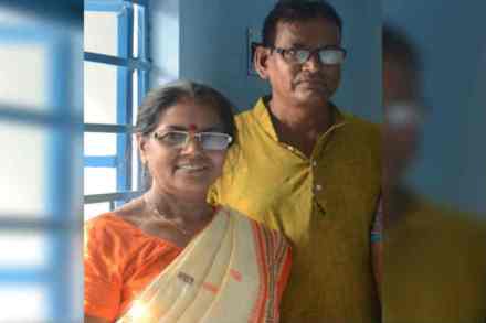 अग्निद्विप दास याचे आईवडिल