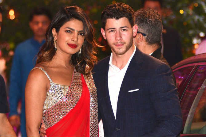 nick jonas , priyanka chopra