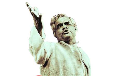 संपत गेलेला संवाद..