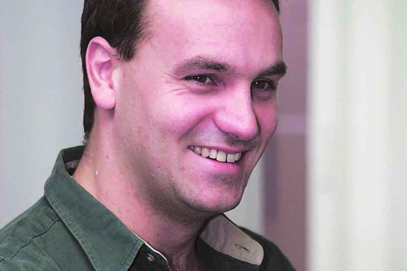 मार्क शटलवर्थ आणि उबुंटू लिनक्स मार्क शटलवर्थ आणि उबुंटू लिनक्स