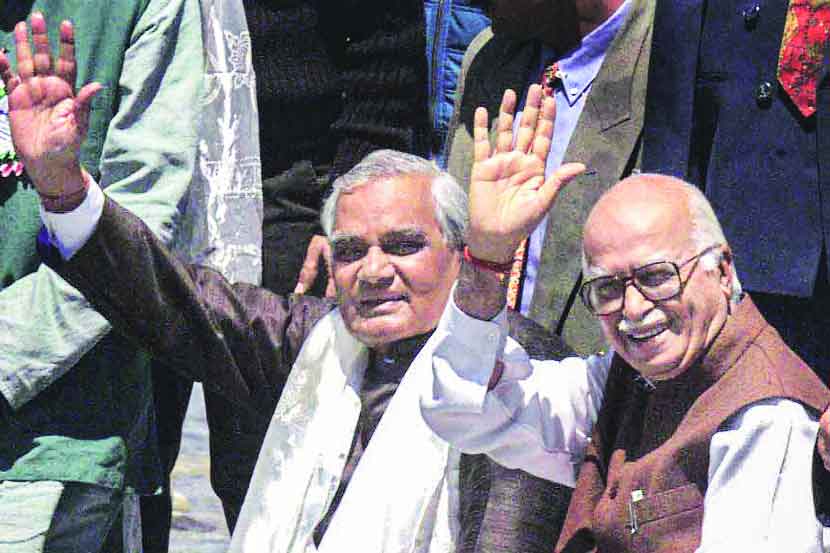 अटलबिहारी वाजपेयी व लालकृष्ण अडवाणी यांनी भाजपची पायाभरणी केली. सात जून २००० रोजी लडाखमध्ये सिंधू पूजन कार्यक्रमात पंतप्रधान या नात्याने अटलबिहारी वाजपेयी व गृहमंत्री लालकृष्ण अडवाणी उपस्थित होते.