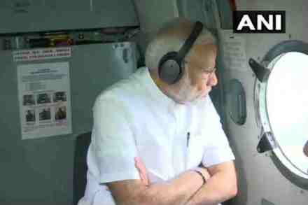 Kerala Floods : राज्याने मागितले २ हजार कोटी, केंद्राने दिले ५०० कोटी; सोशल मीडियावर नाराजी