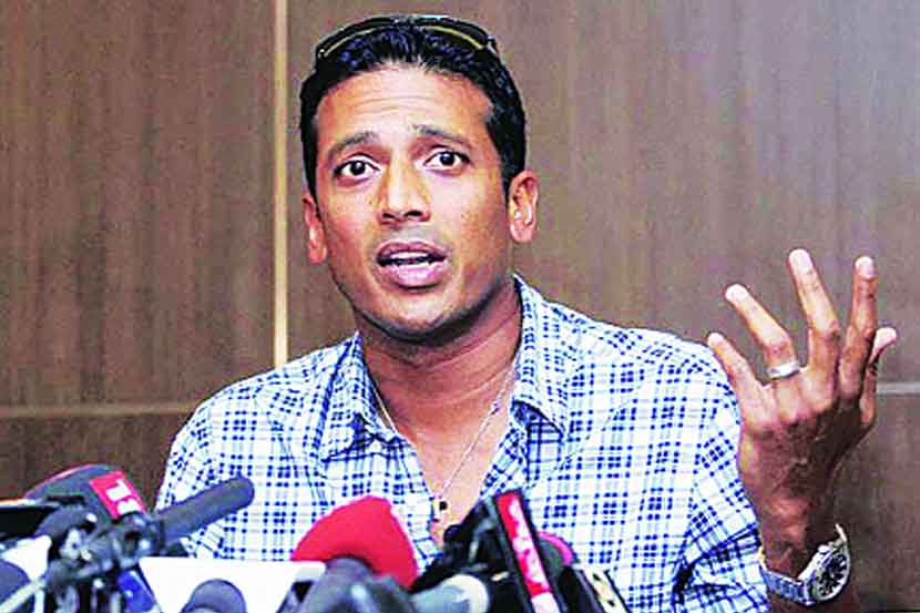 महेश भूपतीवर पैसे बुडविल्याचे आरोप