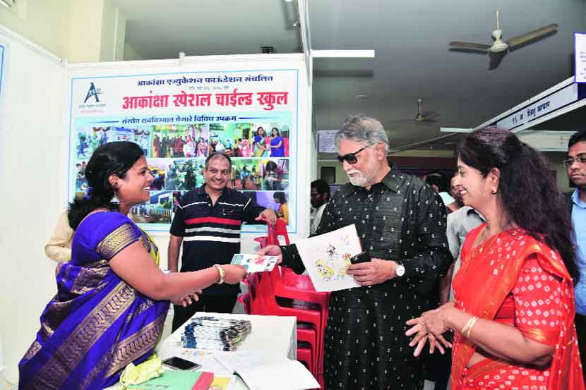 ‘देणे समाजाचे’ उपक्रमाला सुप्रसिद्ध अभिनेते विक्रम गोखले यांची उपस्थिती