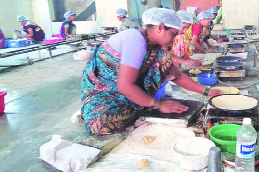 पुण्यात पोळ्या तयार करणाऱ्या व्यावसायिकांची संघटना