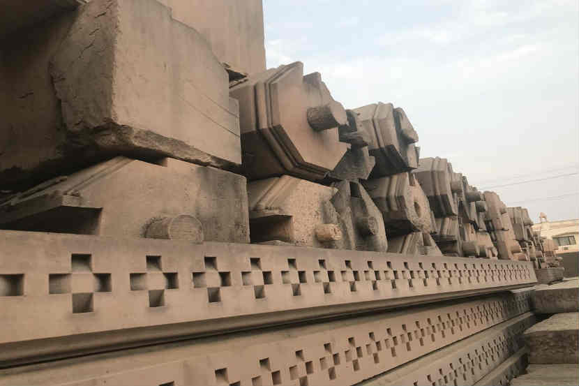 राम मंदिरासाठी पैशाचा ओघ आटल्याने कामाचा वेग मंदावला