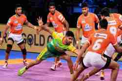 Pro Kabaddi Season 6 : डुबकी किंग प्रदीप नरवालचा ऐतिहासीक विक्रम
