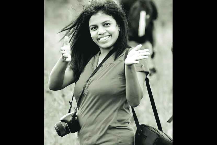 राखी चव्हाण