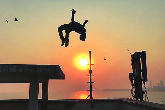 इंटरनेट वापरणाऱ्या तरुणाईला या खेळाबद्दल ठाऊक आहे. इंटरनेट वापरणाऱ्या तरुणाईला या खेळाबद्दल ठाऊक आहे.