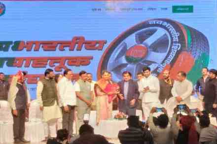 मराठमोळी अभिनेत्री ईशा कोप्पीकर करणार भाजपात प्रवेश