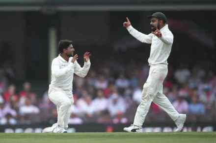 IND vs AUS : कसोटी क्रिकेटमध्ये परिपक्व होण्यास मला अजुन वेळ लागेल – कुलदीप यादव