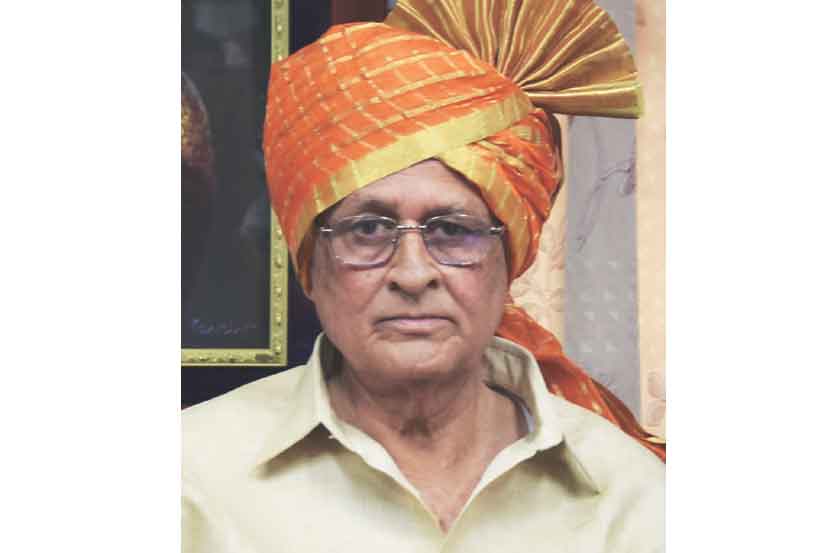 गोकुळचे अध्यक्षपद रवींद्र पांडुरंग आपटे