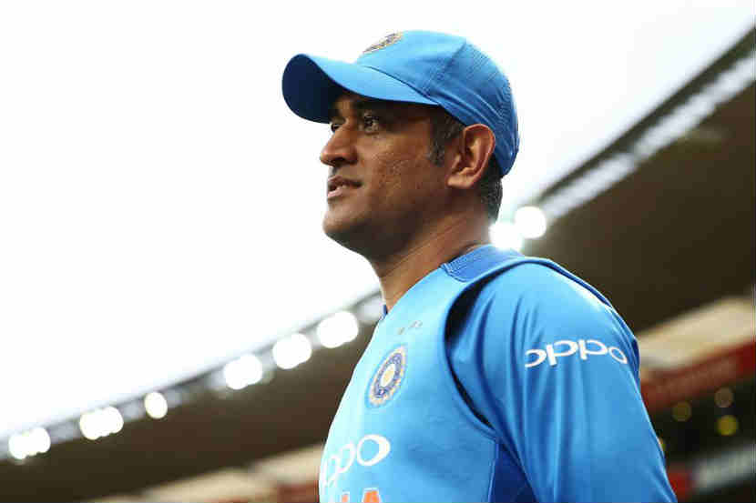 IPL 2019 : मैदानात ये, खेळ दाखव आणि नाव कमव ! पंतच्या आव्हानाला धोनीचं प्रत्युत्तर IPL 2019 : मैदानात ये, खेळ दाखव आणि नाव कमव ! पंतच्या आव्हानाला धोनीचं प्रत्युत्तर