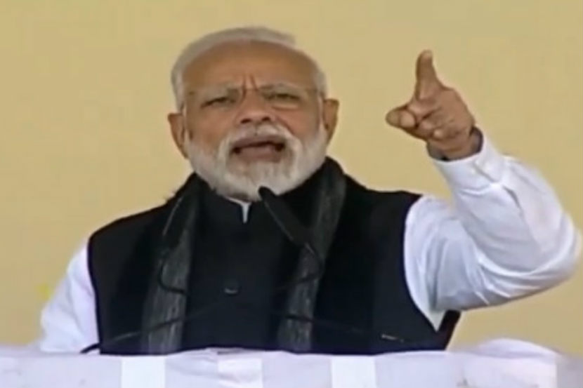‘कधीही लाच घेऊ नकोस’,….जेव्हा मोदींच्या आईने मागितलं होतं आश्वासन