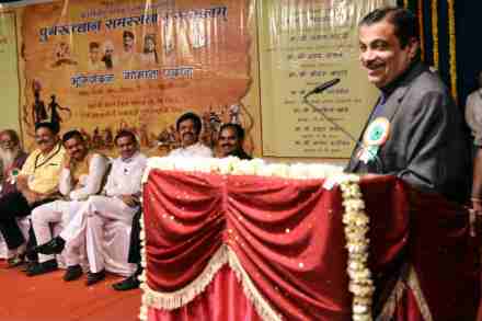 केंद्रीय मंत्री नितीन गडकरी